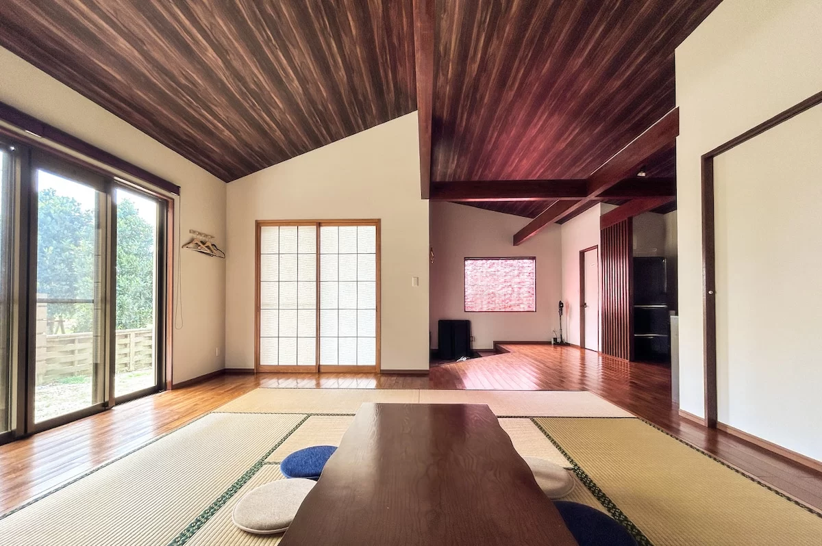 JUGON KARISOME Interior #13