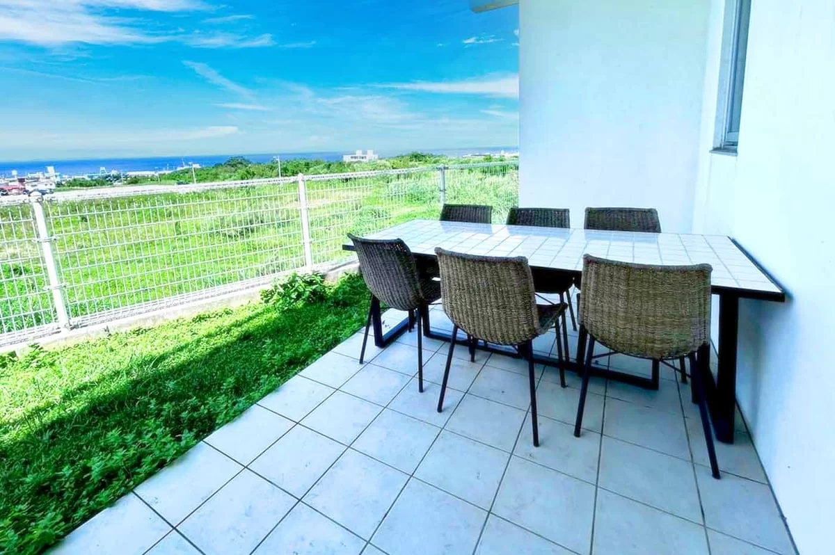 MilkyWay OKINAWA テラスダイニング